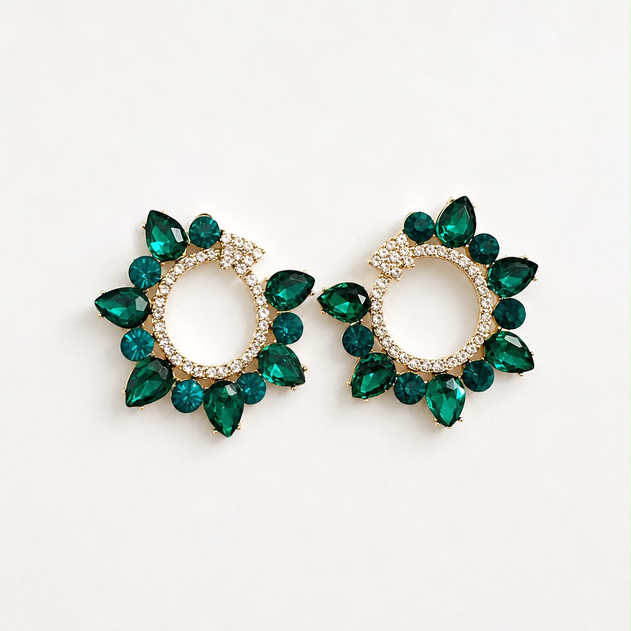 Boucles d'Oreilles Fleur Sertie de Strass - Émeraude