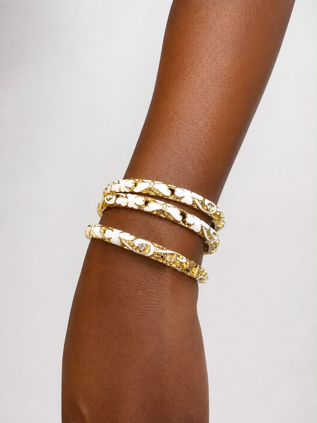 Bracelets Joncs Dorés Sertis de Strass - vue