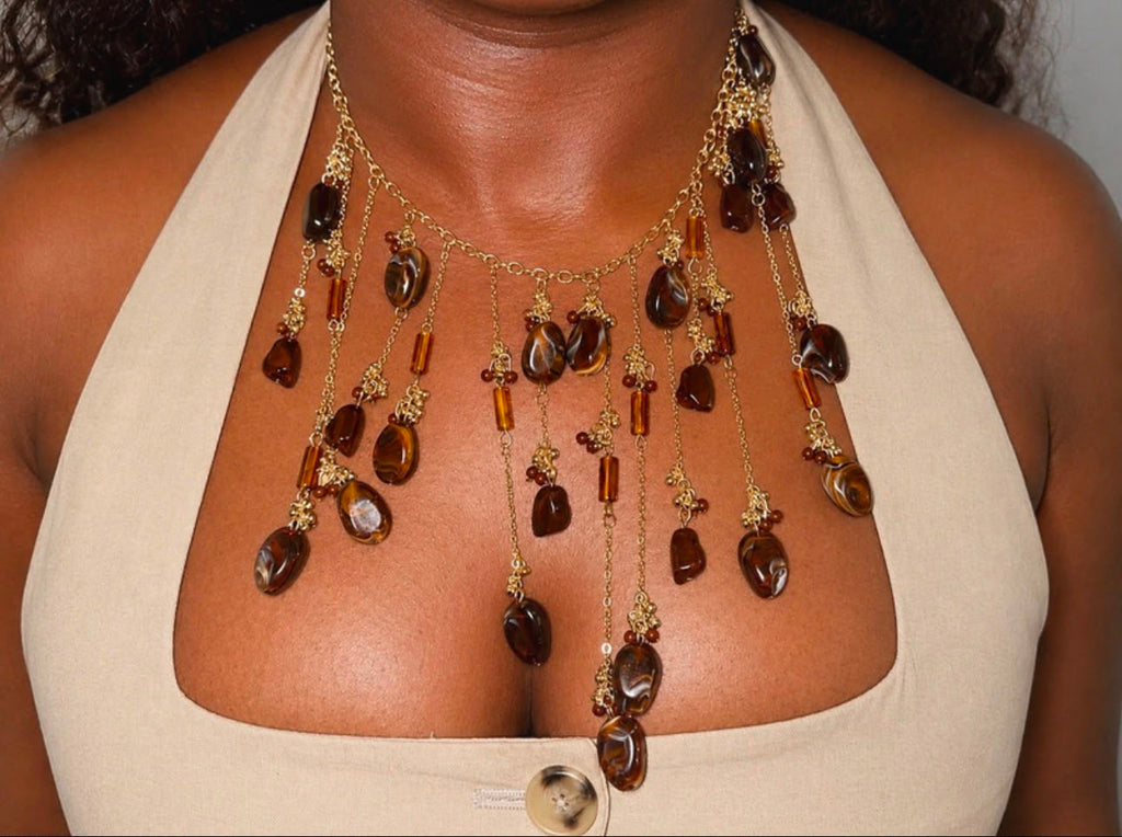 Collier Statement Perles Brunes à Breloques - vue (photo 2)