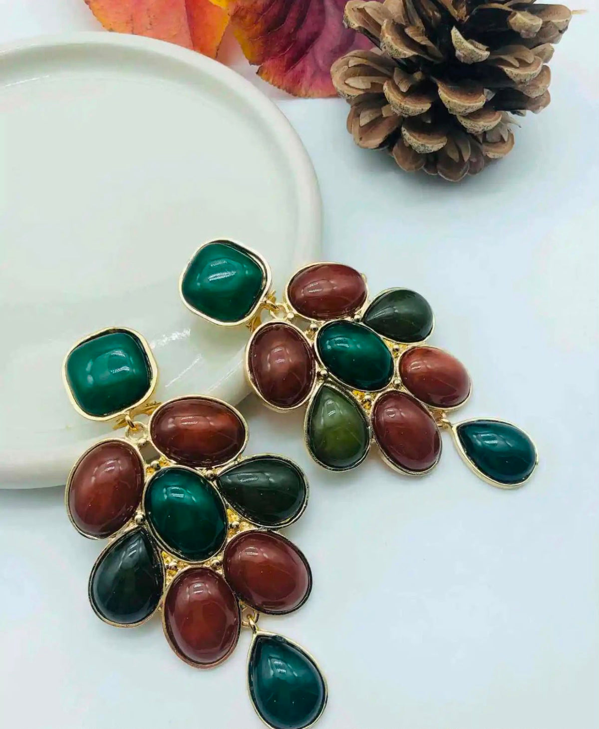Boucles d'Oreilles Grappe Forêt Vert et Brun - vue (photo 2)